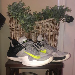Nike volleyball shoes